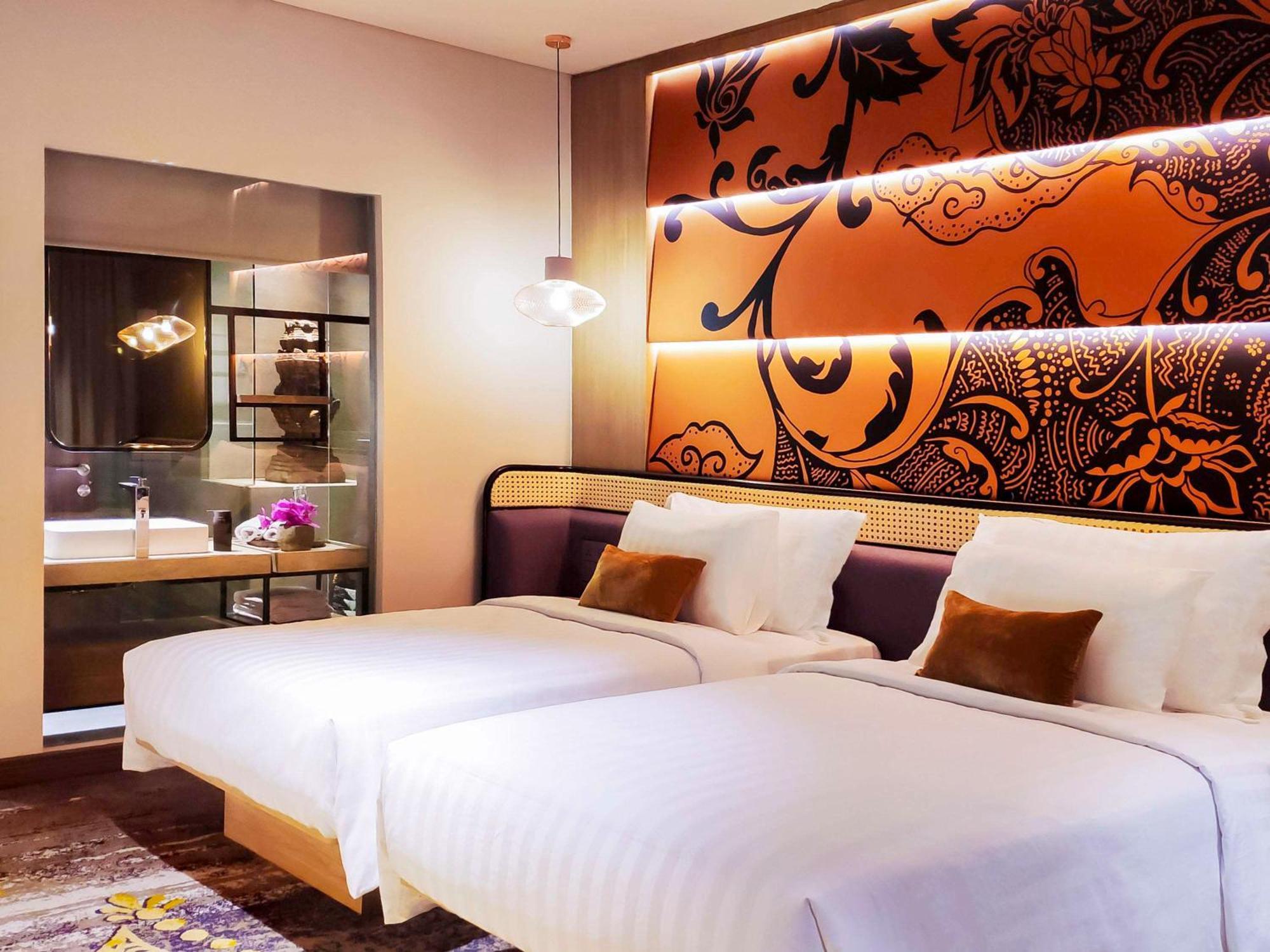 Grand Mercure Malang Exterior foto